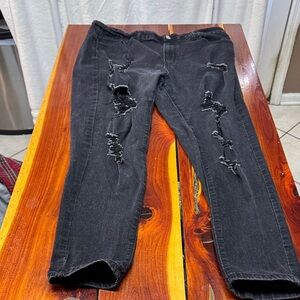 SHEIN Black Ripped Skinny Jeans PP116